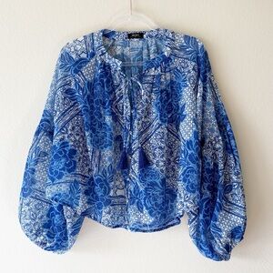 Arams Blue and White Floral Boho Peasant Blouse Balloon Sleeves